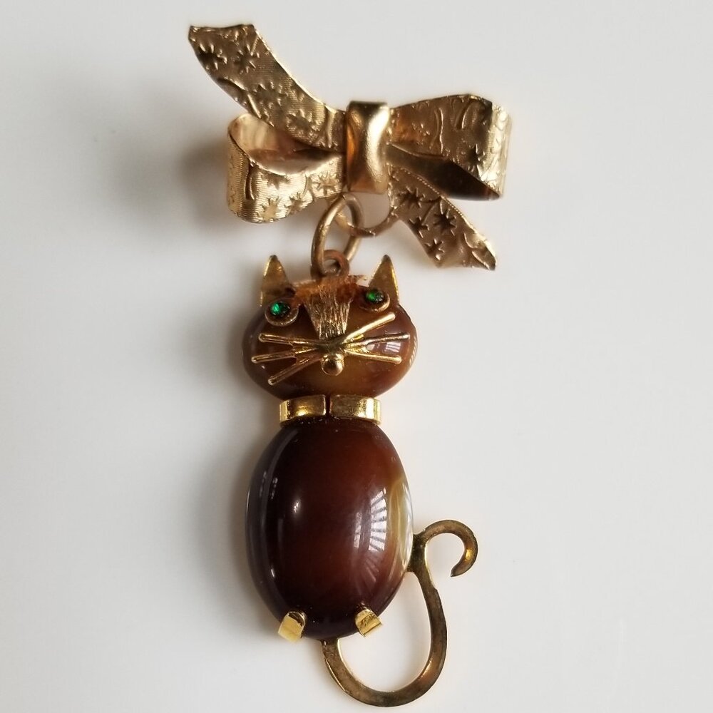 Vintage Green Eyed Cat Pin Brooch
